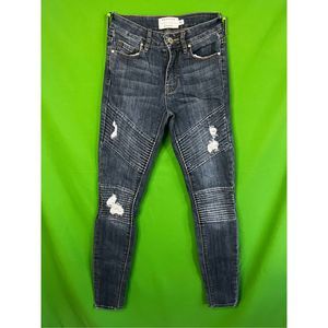 Kendall and Kyle Skinny Jeans Size 23 Women